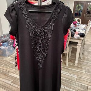 Elegant Black Maxi Dress